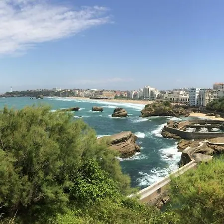 City Garden Apartman Biarritz